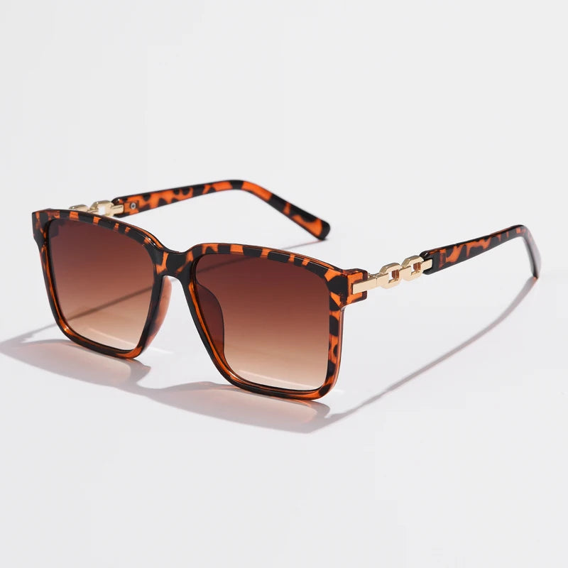 Radiant Belle Square Sunglasses